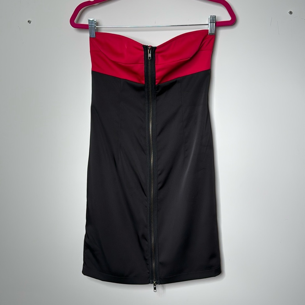 C. Luce small black and red satin dress